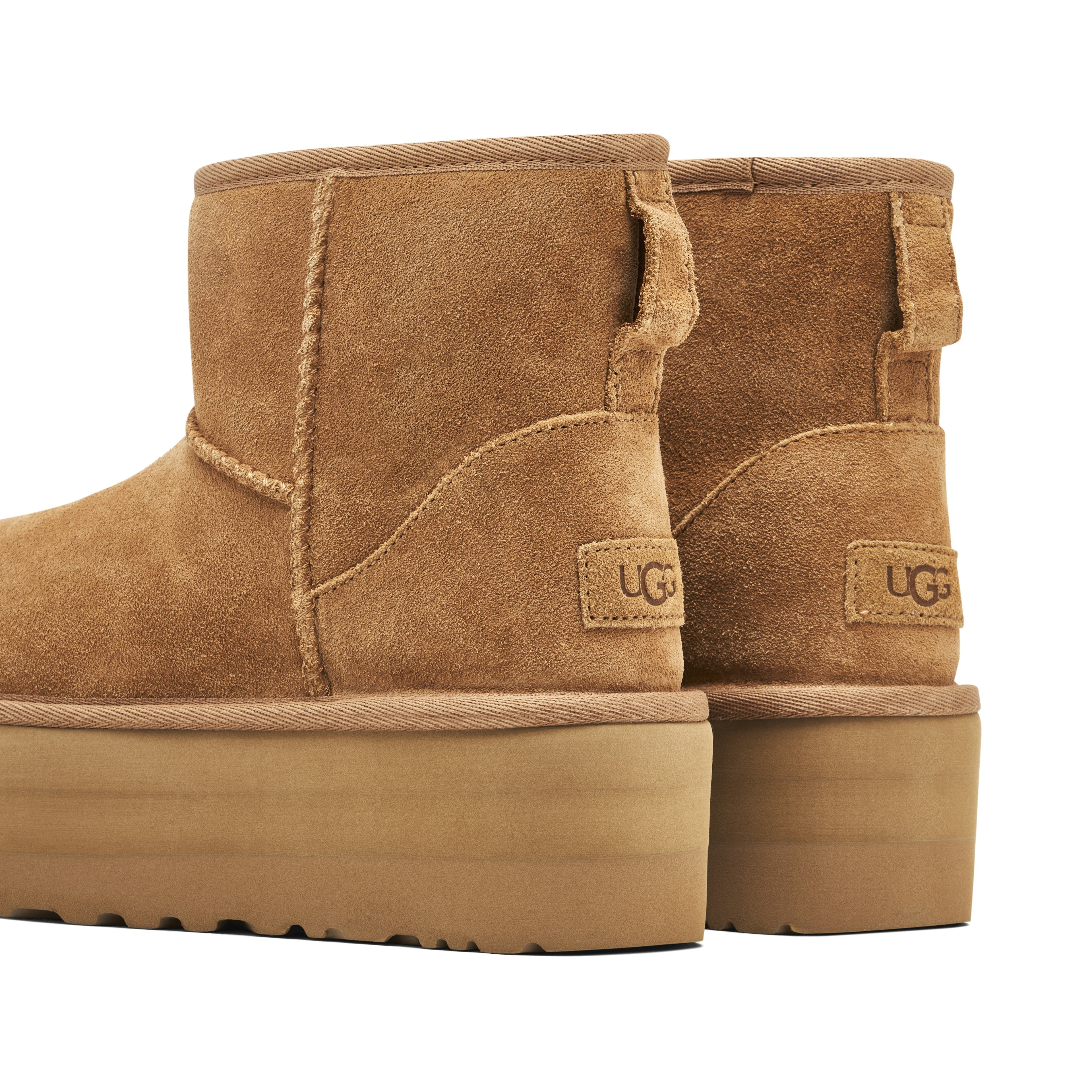 UGG - Classic Mini Platform Boot Chestnut